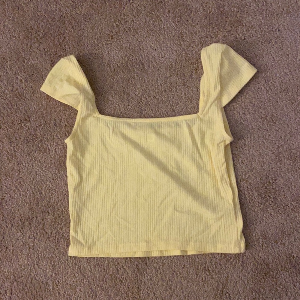 Yellow Pacsun top